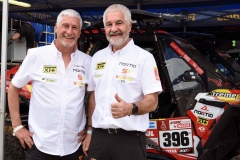 LOS DOS MAGNÍFICOS
